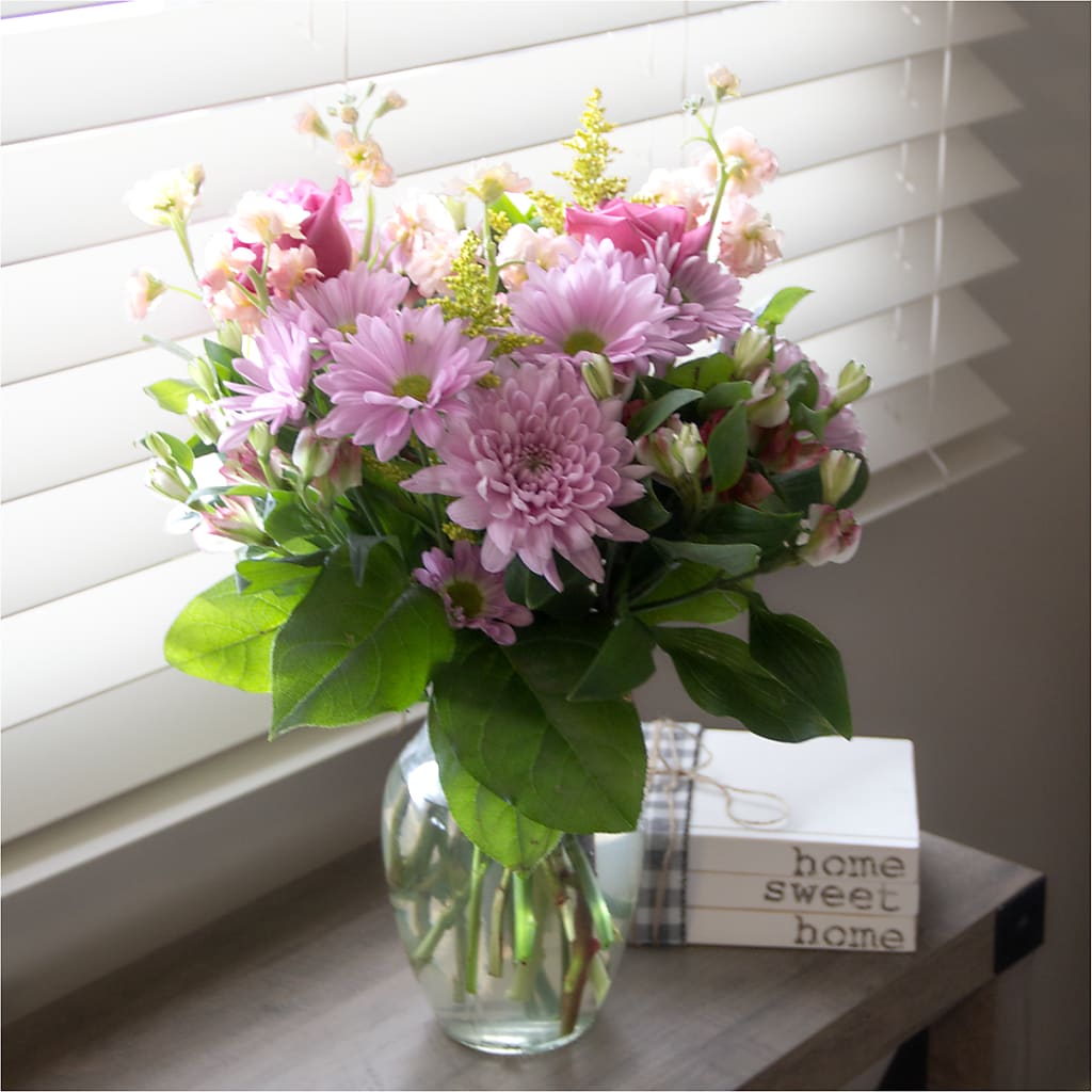 Pastel Tradition - A Florist Original – Flowers By Karen Inc, Ocean Springs MS
