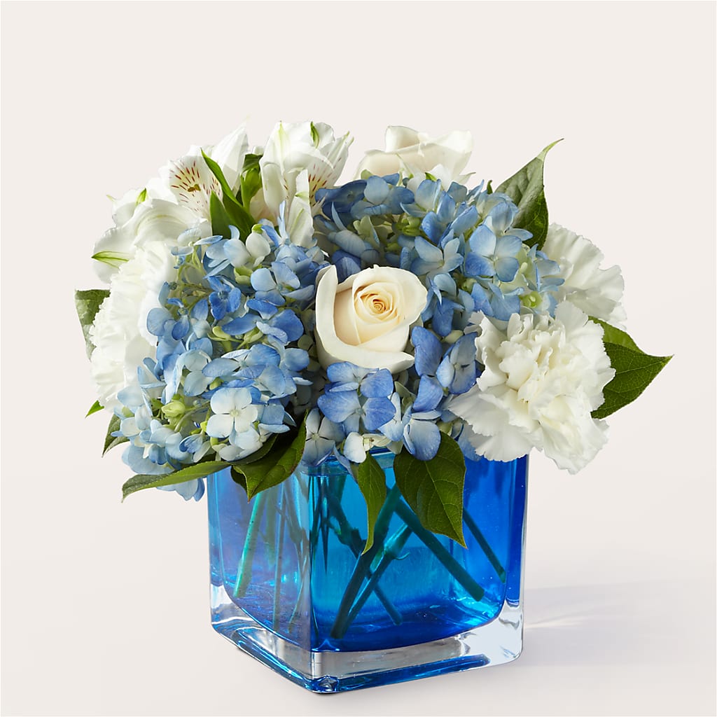 Soothing Waters Bouquet – Flowers By Karen Inc, Ocean Springs MS