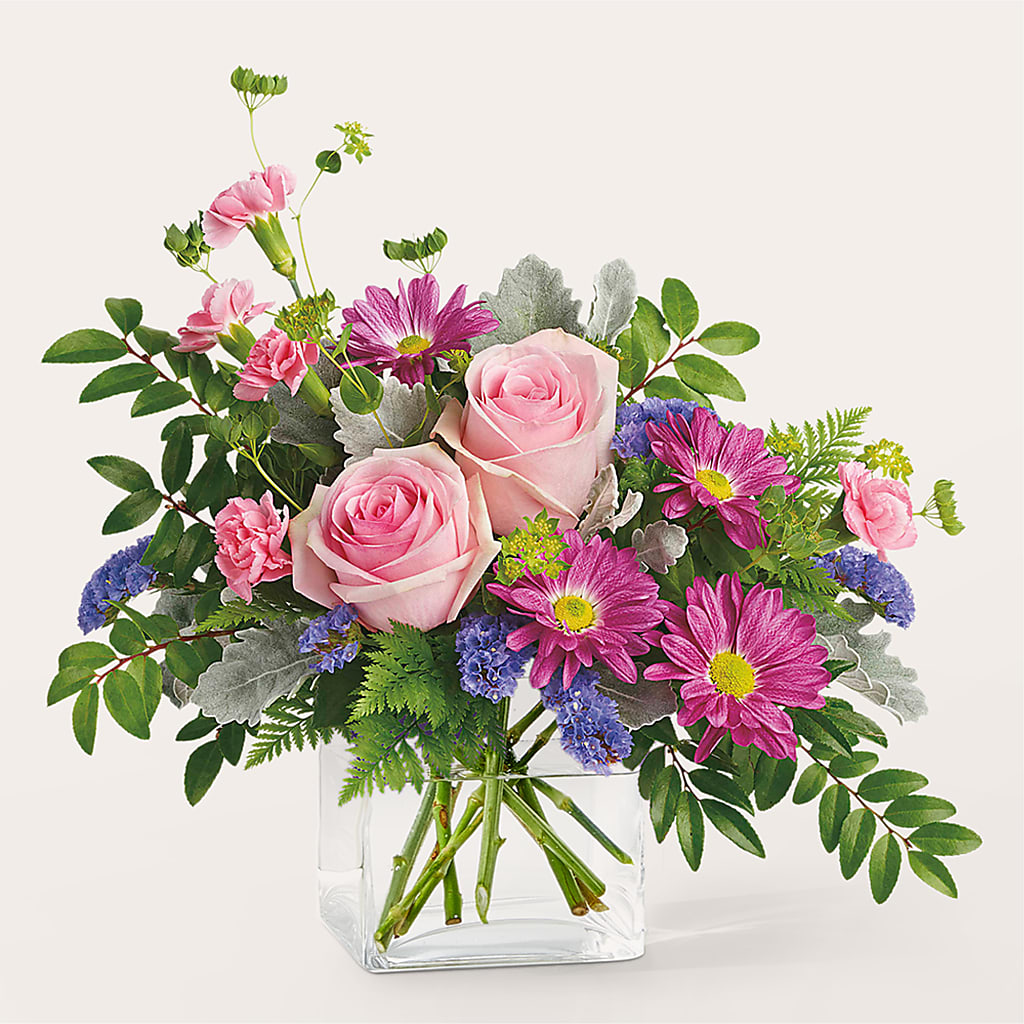 Starlet Bouquet – Flowers By Karen Inc, Ocean Springs MS