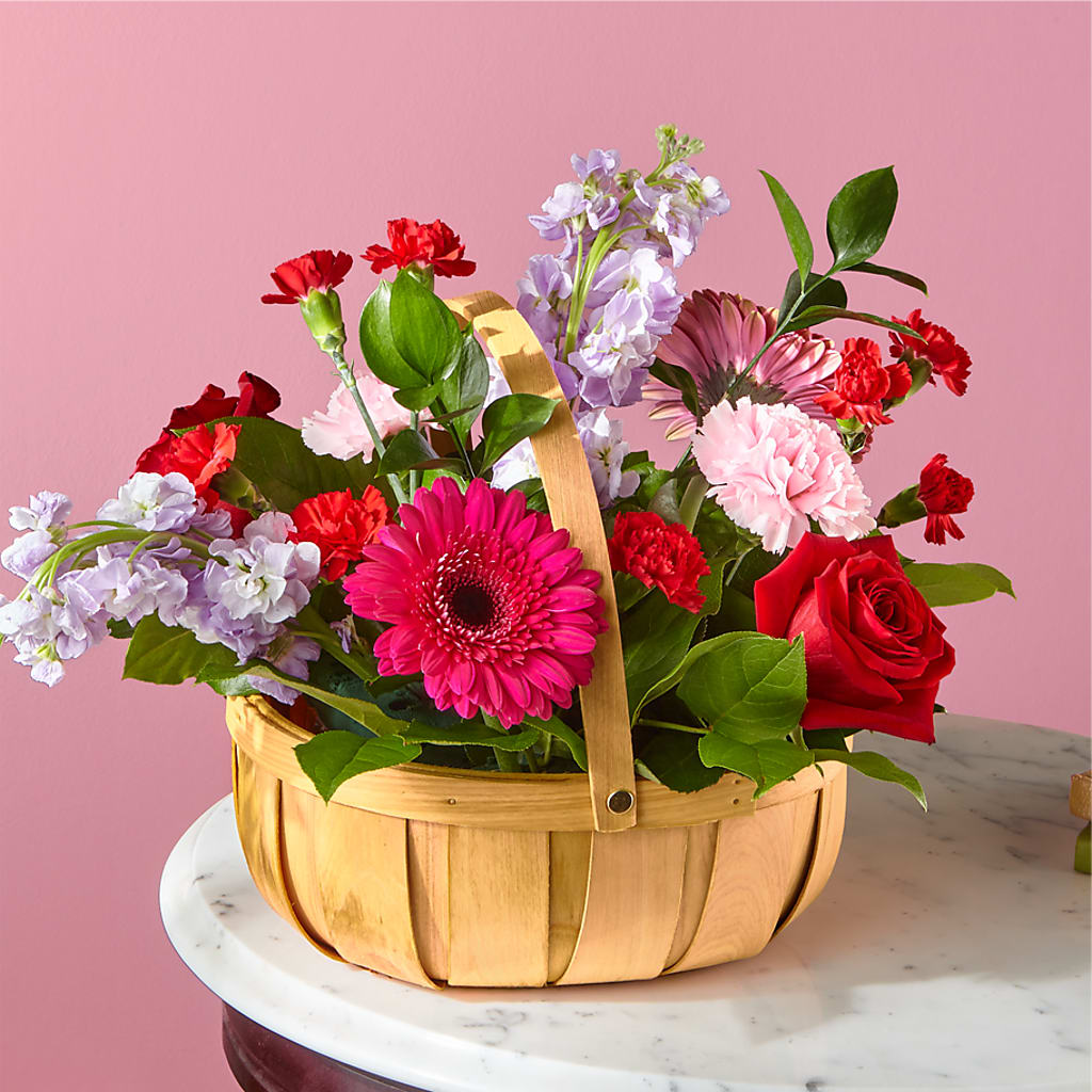 Pink Picnic Basket – Flowers By Karen Inc, Ocean Springs MS