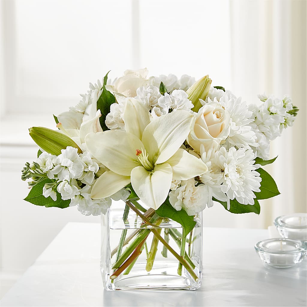 Gentle Breeze Bouquet – Flowers By Karen Inc, Ocean Springs MS