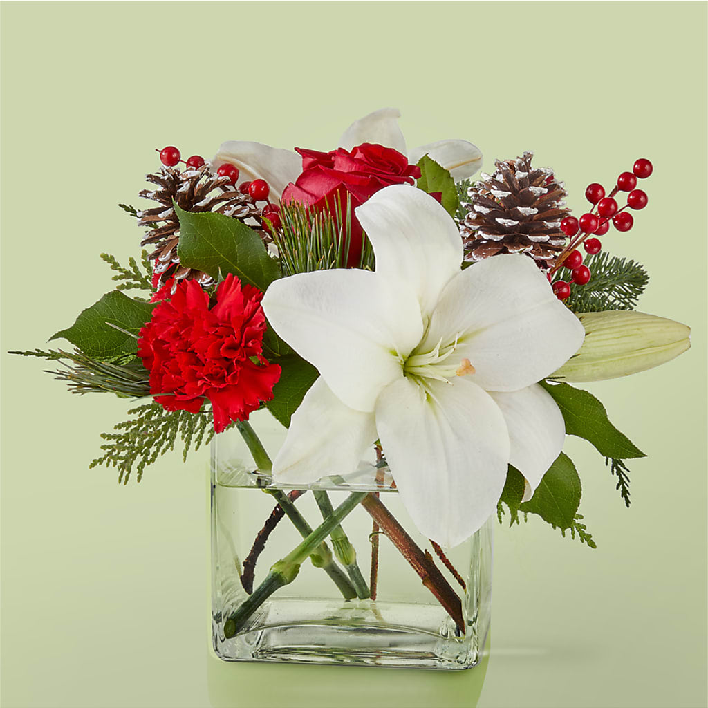 Glistening Icicles Bouquet – Flowers By Karen Inc, Ocean Springs MS