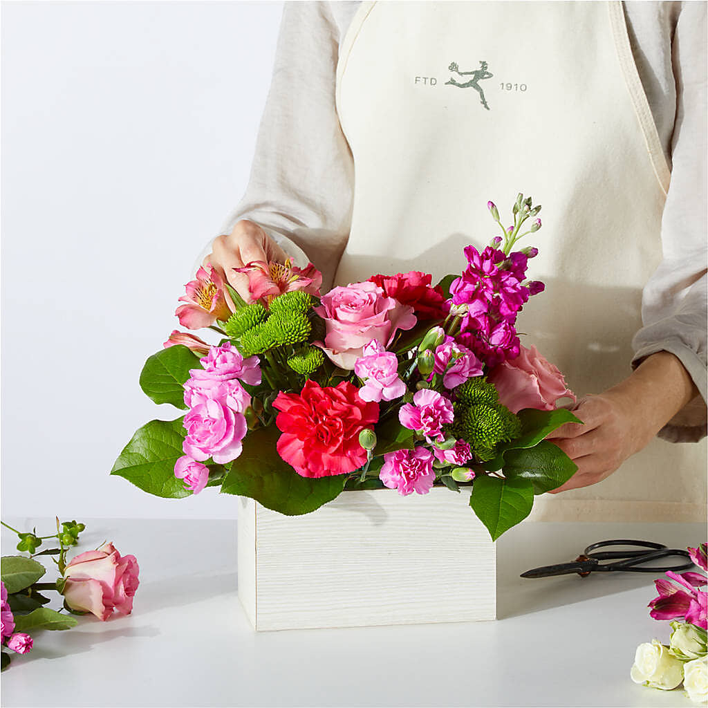 Sweetberry Box – A Florist Original –  Flowers By Karen Inc, Ocean Springs MS