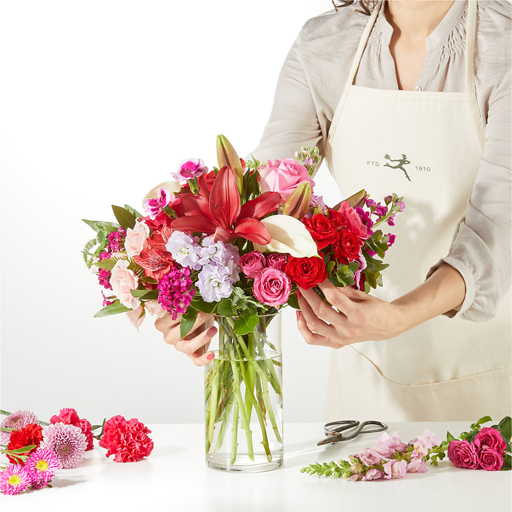 Swooning Over You - A Luxury Florist Original –  Flowers By Karen Inc, Ocean Springs MS