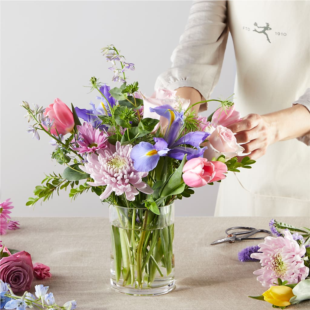 Pastel Tradition - A Florist Original –  Flowers By Karen Inc, Ocean Springs MS