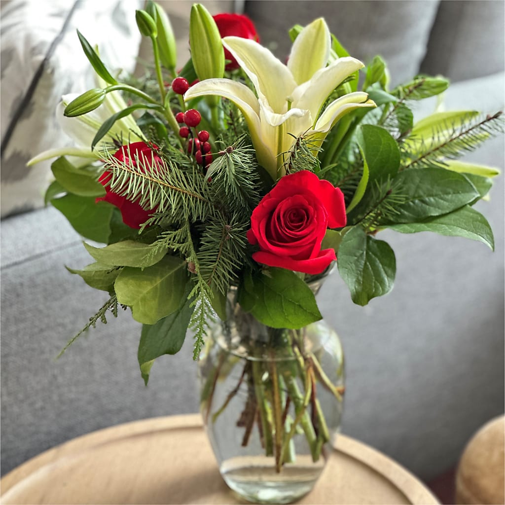 Sparkling Snowflakes Bouquet –  Flowers By Karen Inc, Ocean Springs MS