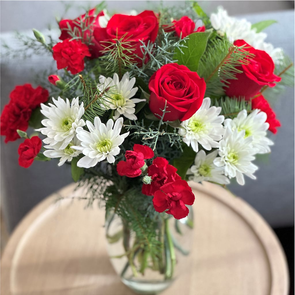 Seasonal Magic Bouquet –  Flowers By Karen Inc, Ocean Springs MS