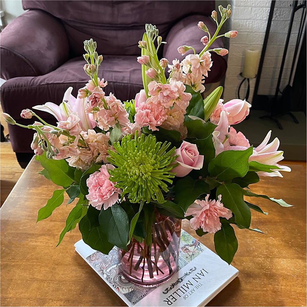 Pretty in Pink Bouquet –  Flowers By Karen Inc, Ocean Springs MS
