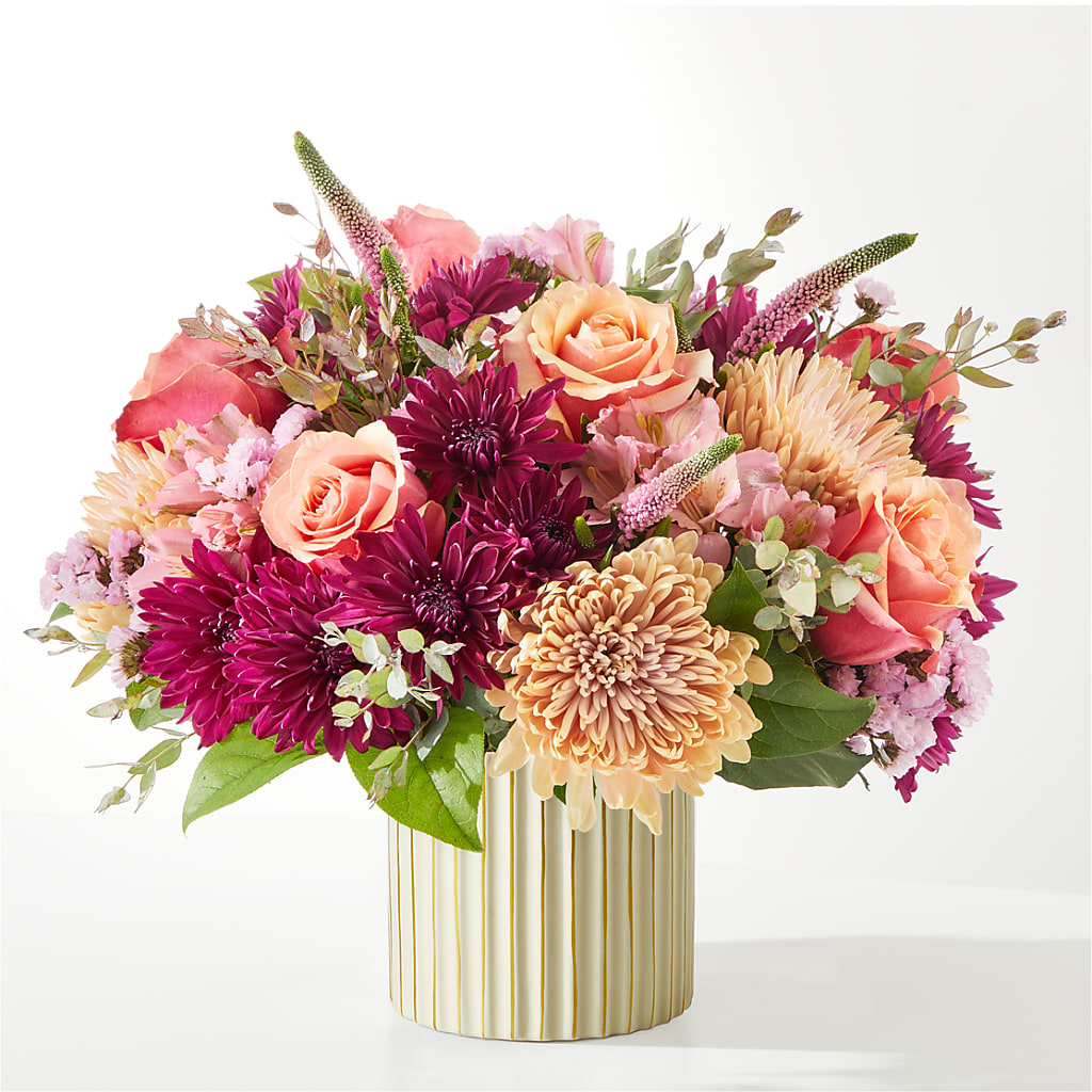 Berry Cobbler Bouquet with Ivory Vase –  Flowers By Karen Inc, Ocean Springs MS