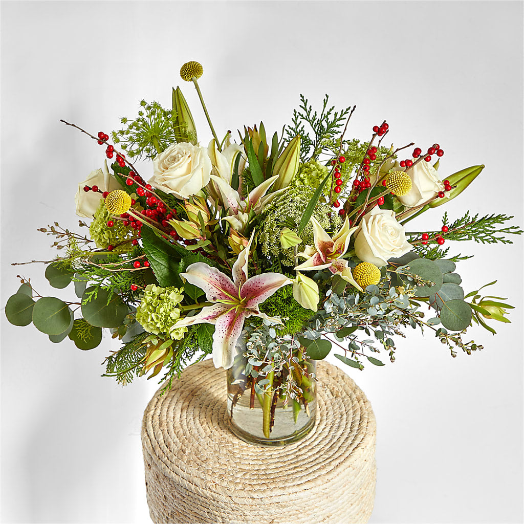 Berry & Bright Bouquet –  Flowers By Karen Inc, Ocean Springs MS
