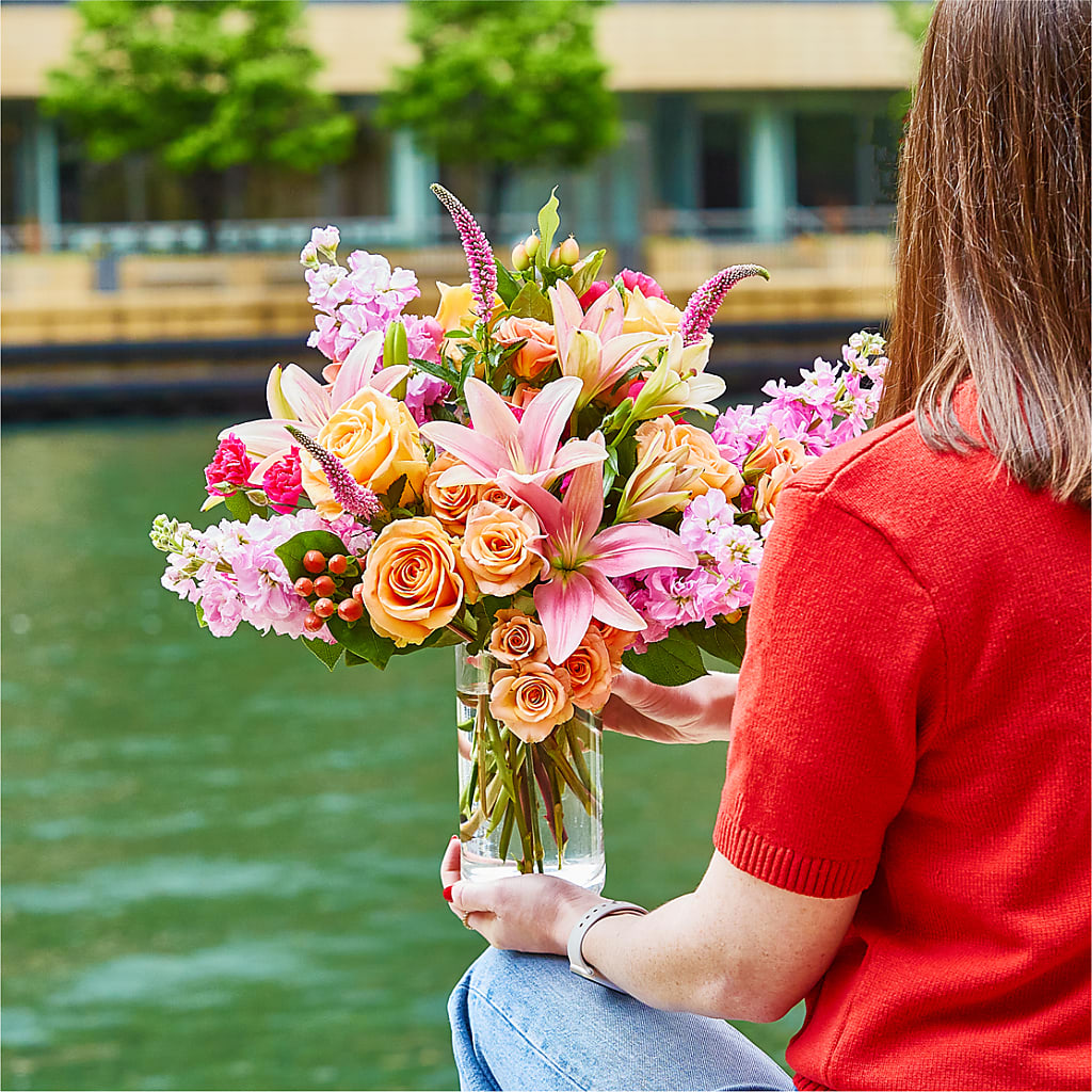 Bisous Bouquet –  Flowers By Karen Inc, Ocean Springs MS
